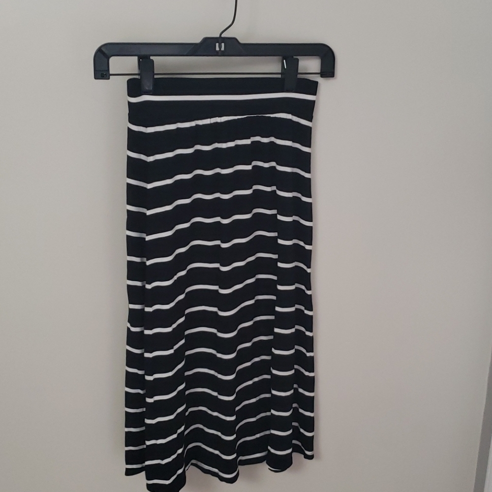 Cherokee long skirt